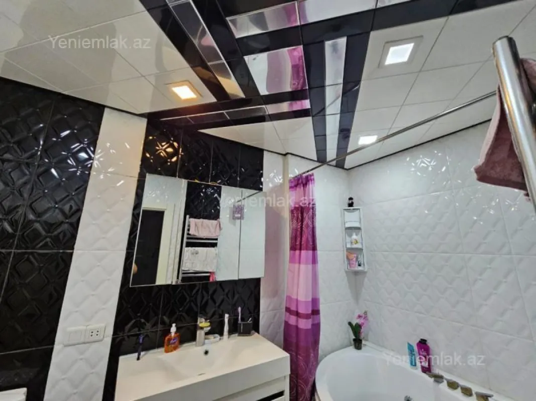 Satılır 2 otaqlı yeni tikili 106 m²