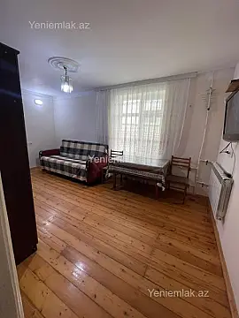 Satılır 2 otaqlı köhnə tikili 50 m²