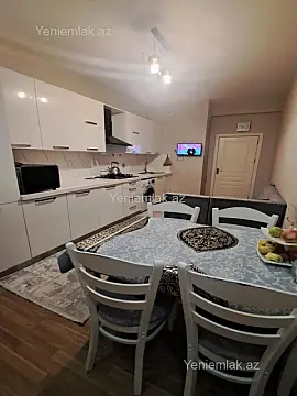 Satılır 4 otaqlı yeni tikili 125 m²