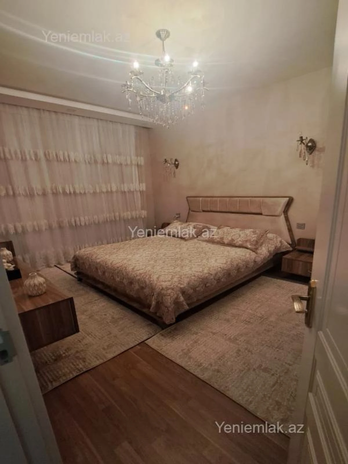 Satılır 4 otaqlı yeni tikili 125 m²