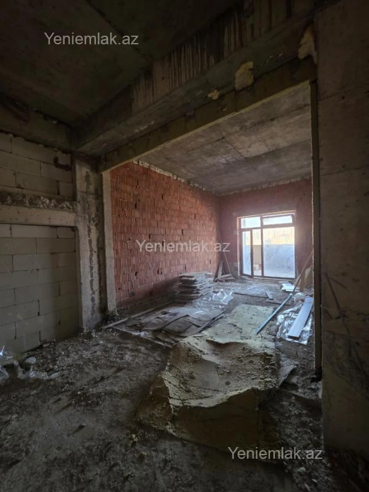 Satılır 2 otaqlı yeni tikili 86 m²