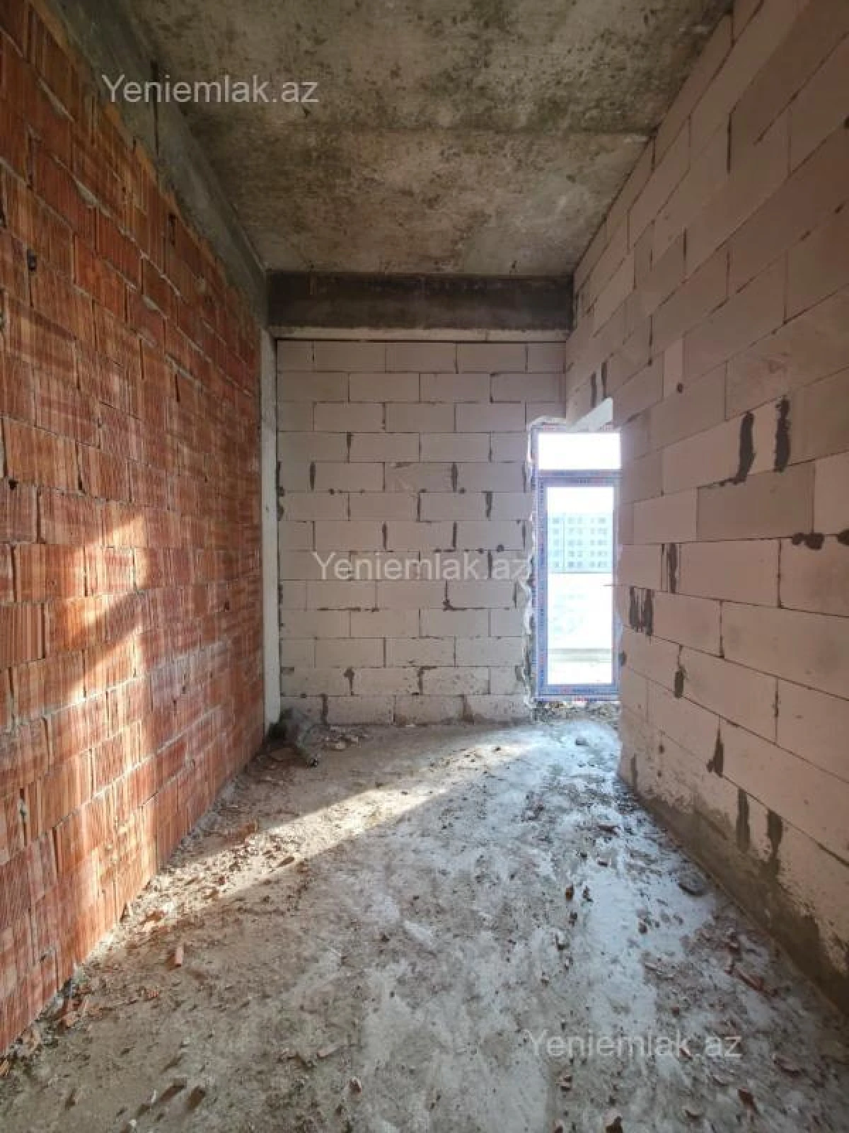 Satılır 2 otaqlı yeni tikili 86 m²