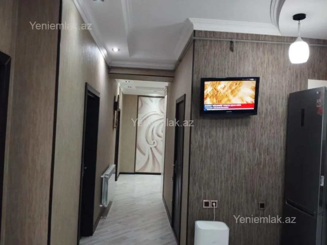 Satılır 3 otaqlı yeni tikili 101 m²