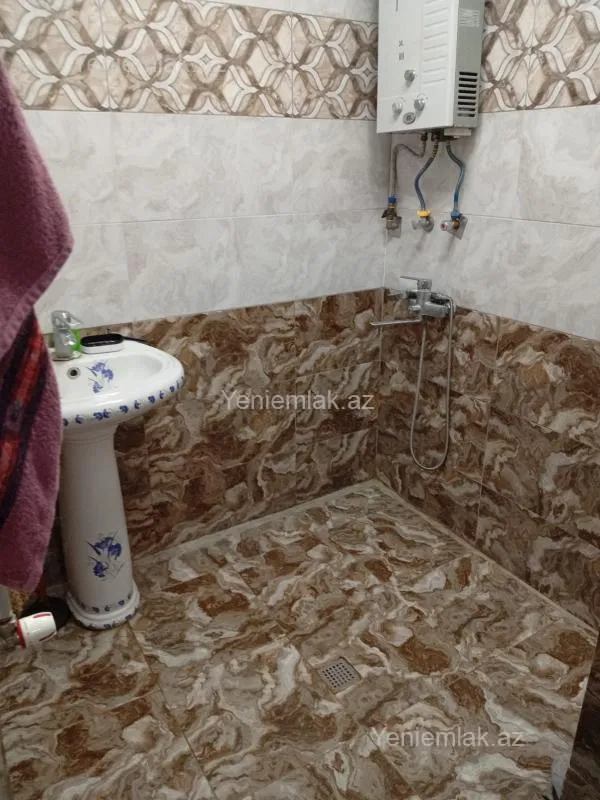 Satılır 3 otaqlı köhnə tikili 65 m²