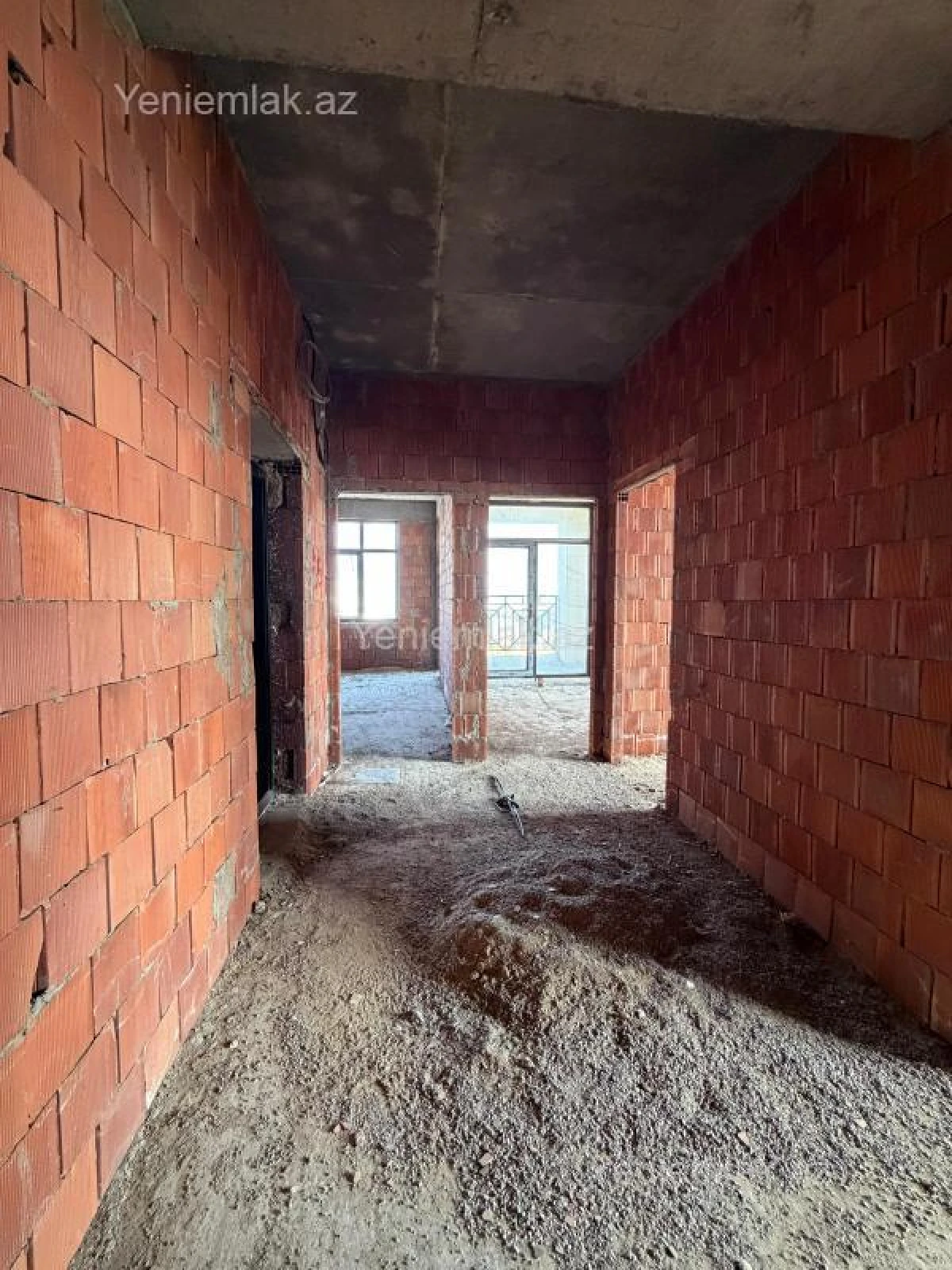 Satılır 3 otaqlı yeni tikili 91 m²