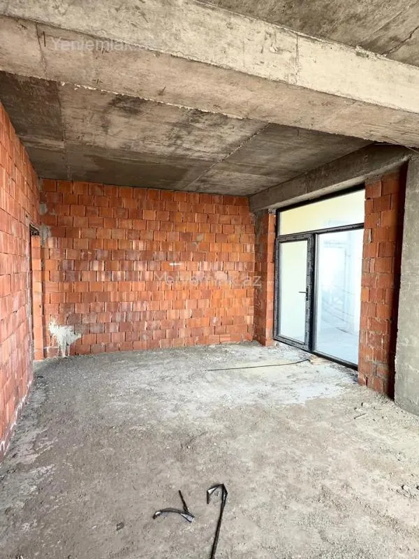 Satılır 3 otaqlı yeni tikili 91 m²