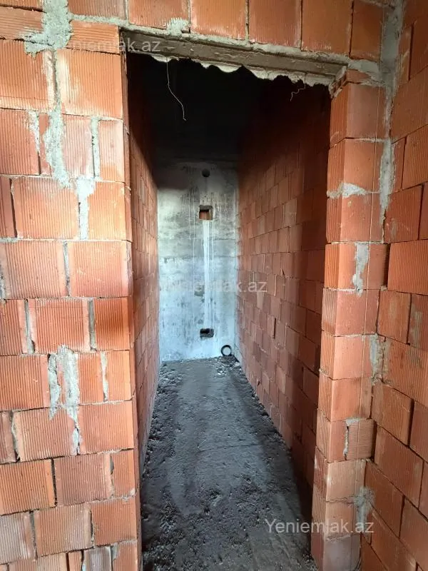 Satılır 3 otaqlı yeni tikili 91 m²