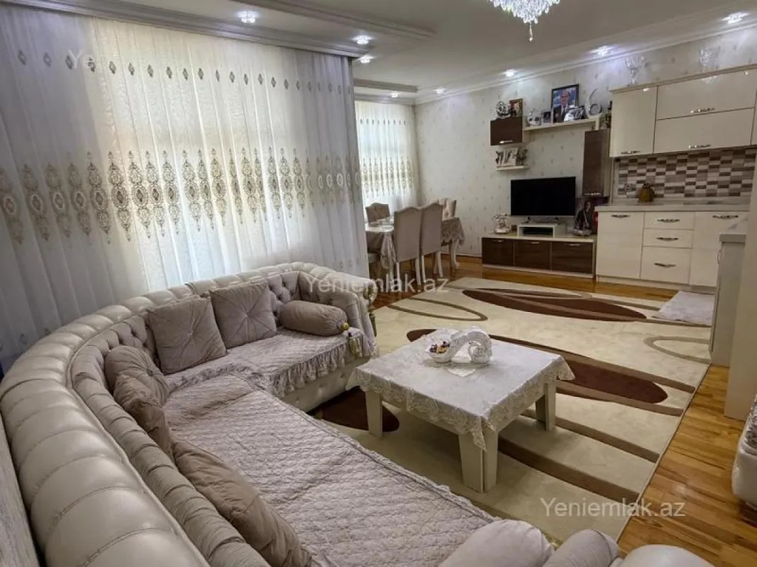 Satılır 3 otaqlı yeni tikili 93 m²