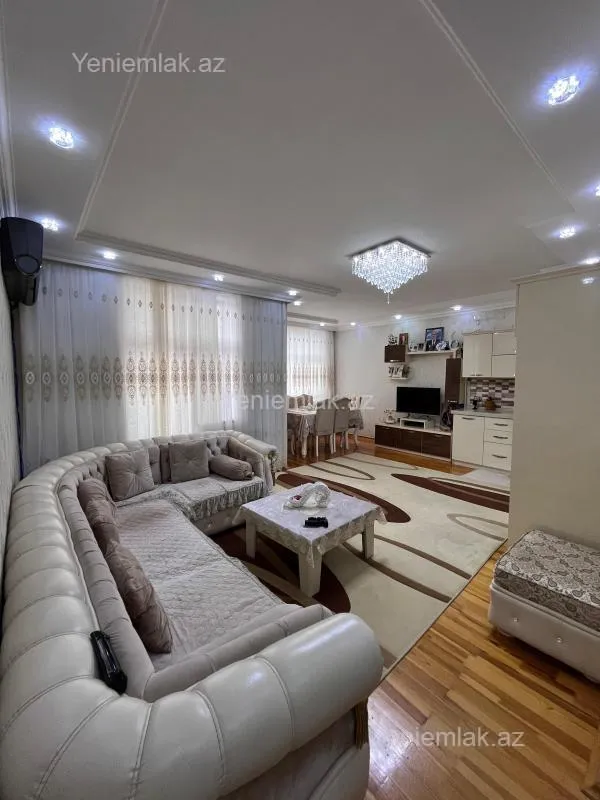 Satılır 3 otaqlı yeni tikili 93 m²