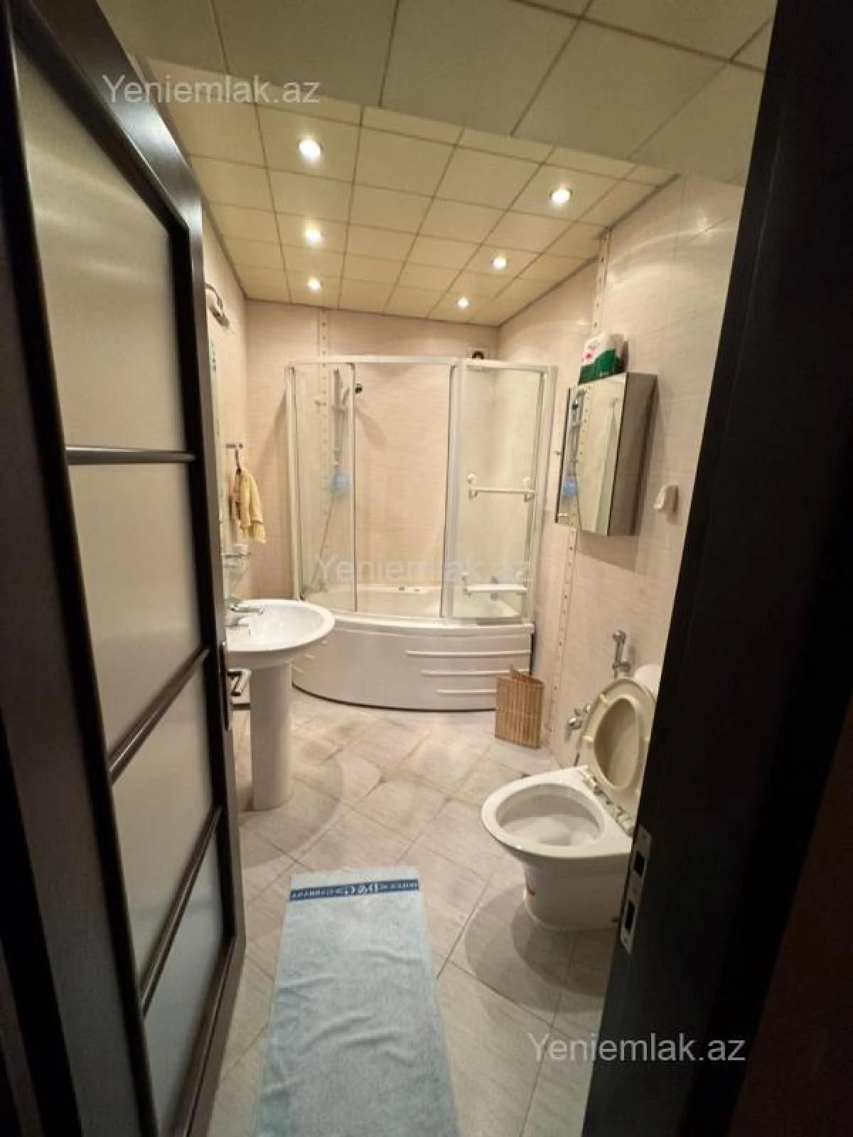 Satılır 2 otaqlı yeni tikili 90 m²