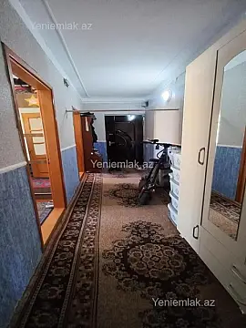 Satılır 3 otaqlı köhnə tikili 45 m²