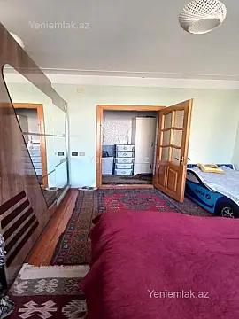 Satılır 3 otaqlı köhnə tikili 45 m²
