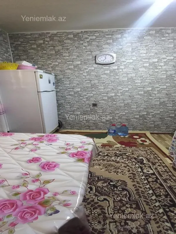 Satılır 3 otaqlı köhnə tikili 45 m²