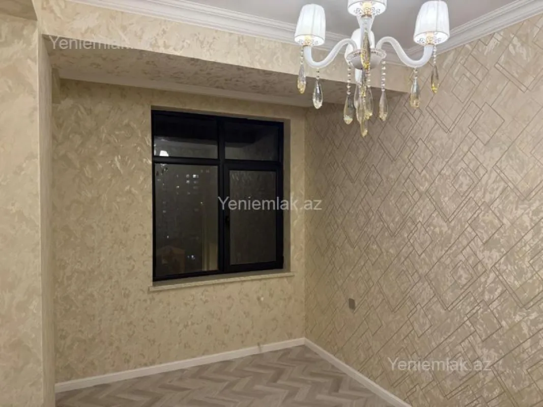 Satılır 4 otaqlı yeni tikili 125 m²
