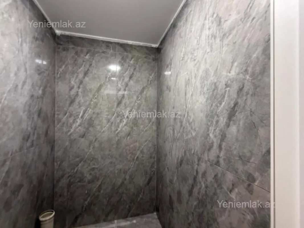 Satılır 4 otaqlı yeni tikili 125 m²