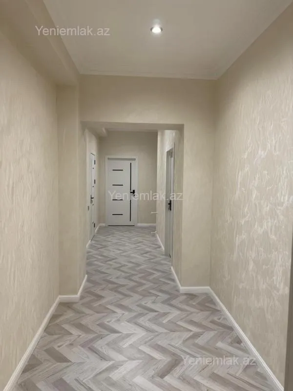 Satılır 4 otaqlı yeni tikili 125 m²