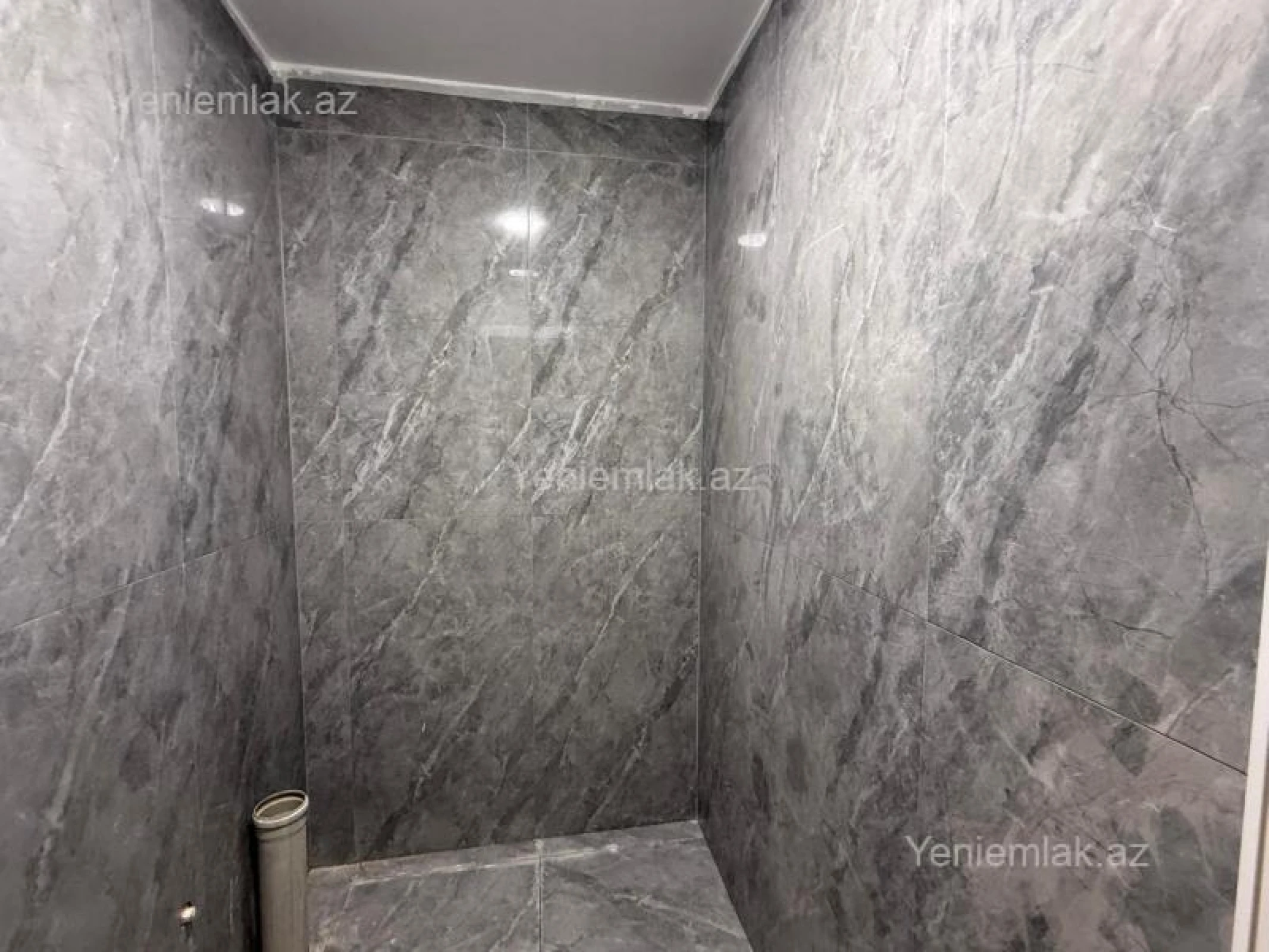 Satılır 4 otaqlı yeni tikili 125 m²