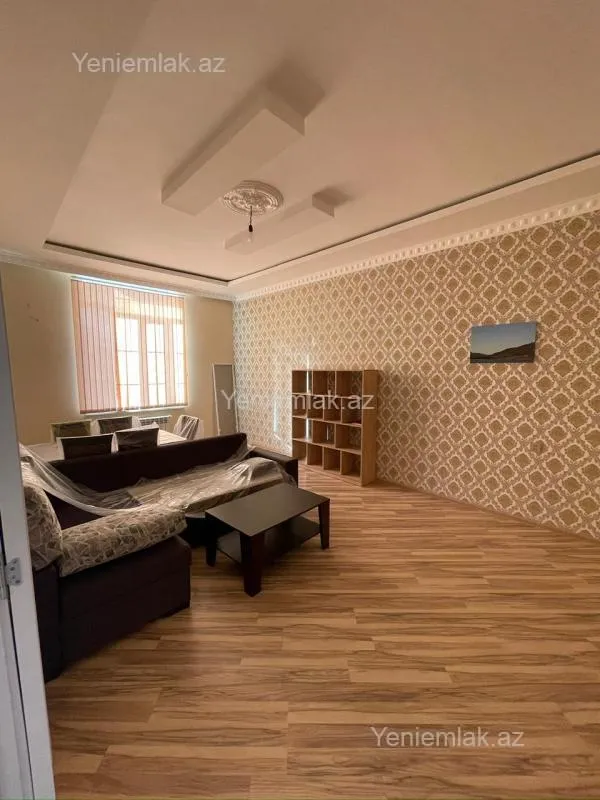 Satılır 5 otaqlı həyət evi 135 m²
