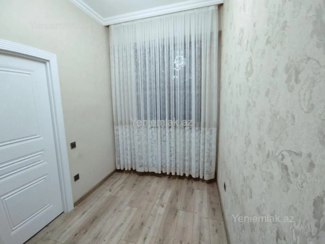 Satılır 3 otaqlı yeni tikili 60 m²