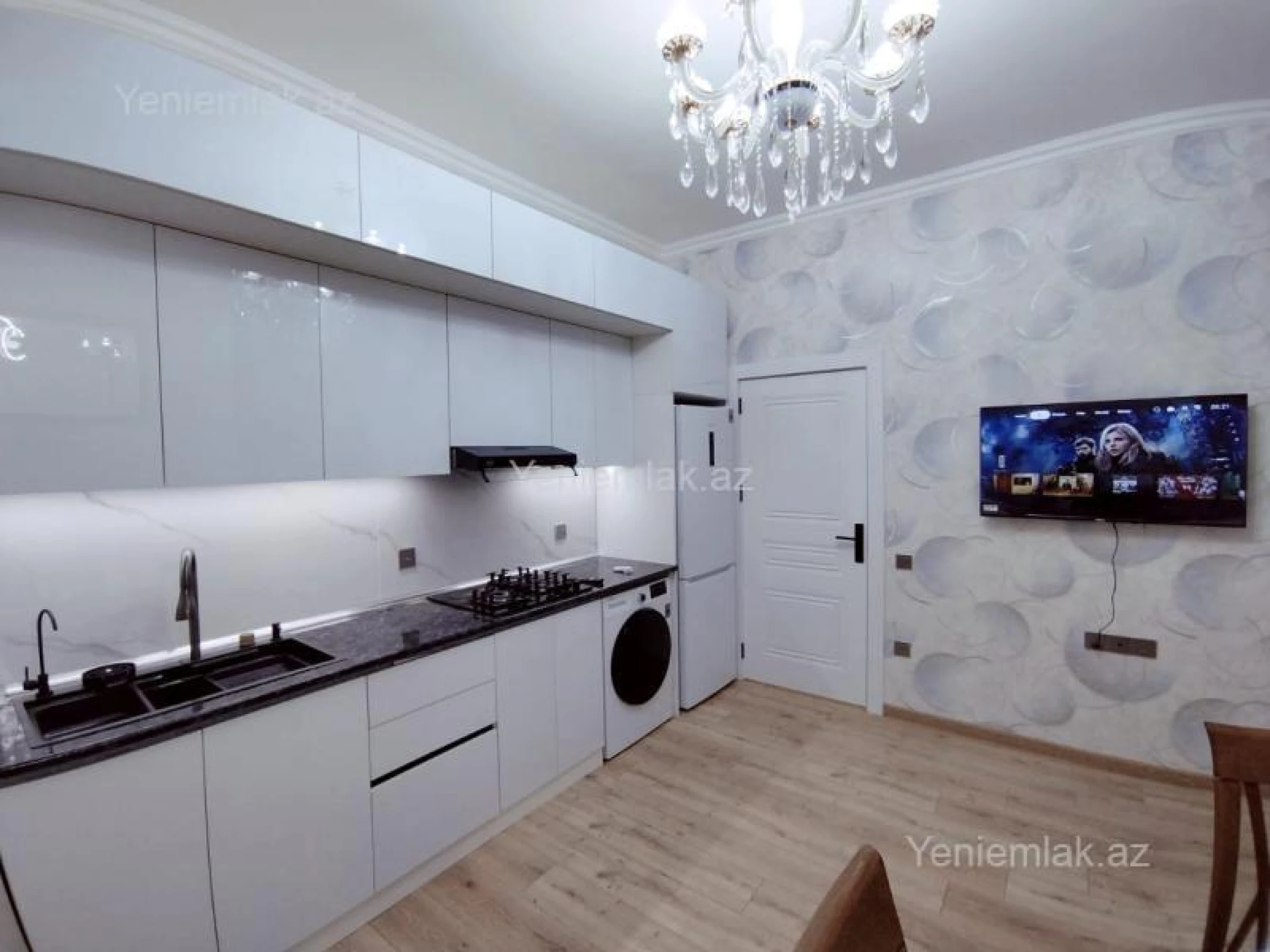 Satılır 3 otaqlı yeni tikili 60 m²