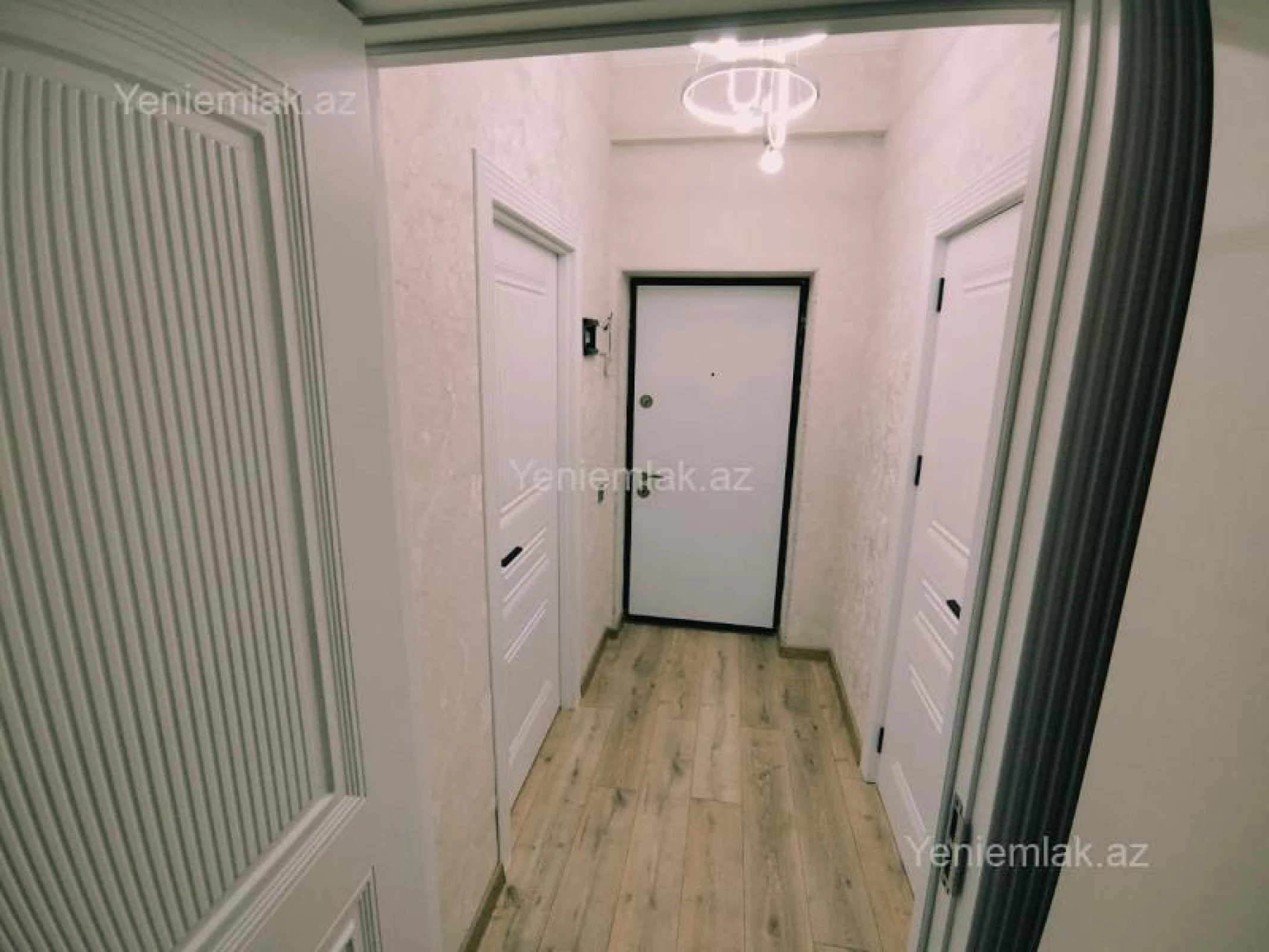 Satılır 3 otaqlı yeni tikili 60 m²