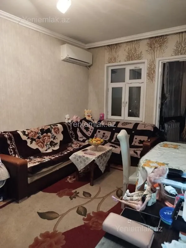 Satılır 2 otaqlı köhnə tikili 38 m²