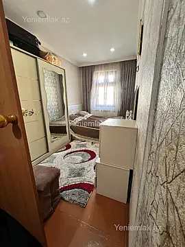 Satılır 1 otaqlı köhnə tikili 42 m²