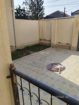 Satılır 4 otaqlı həyət evi 160 m²