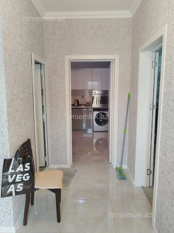 Satılır 4 otaqlı həyət evi 160 m²
