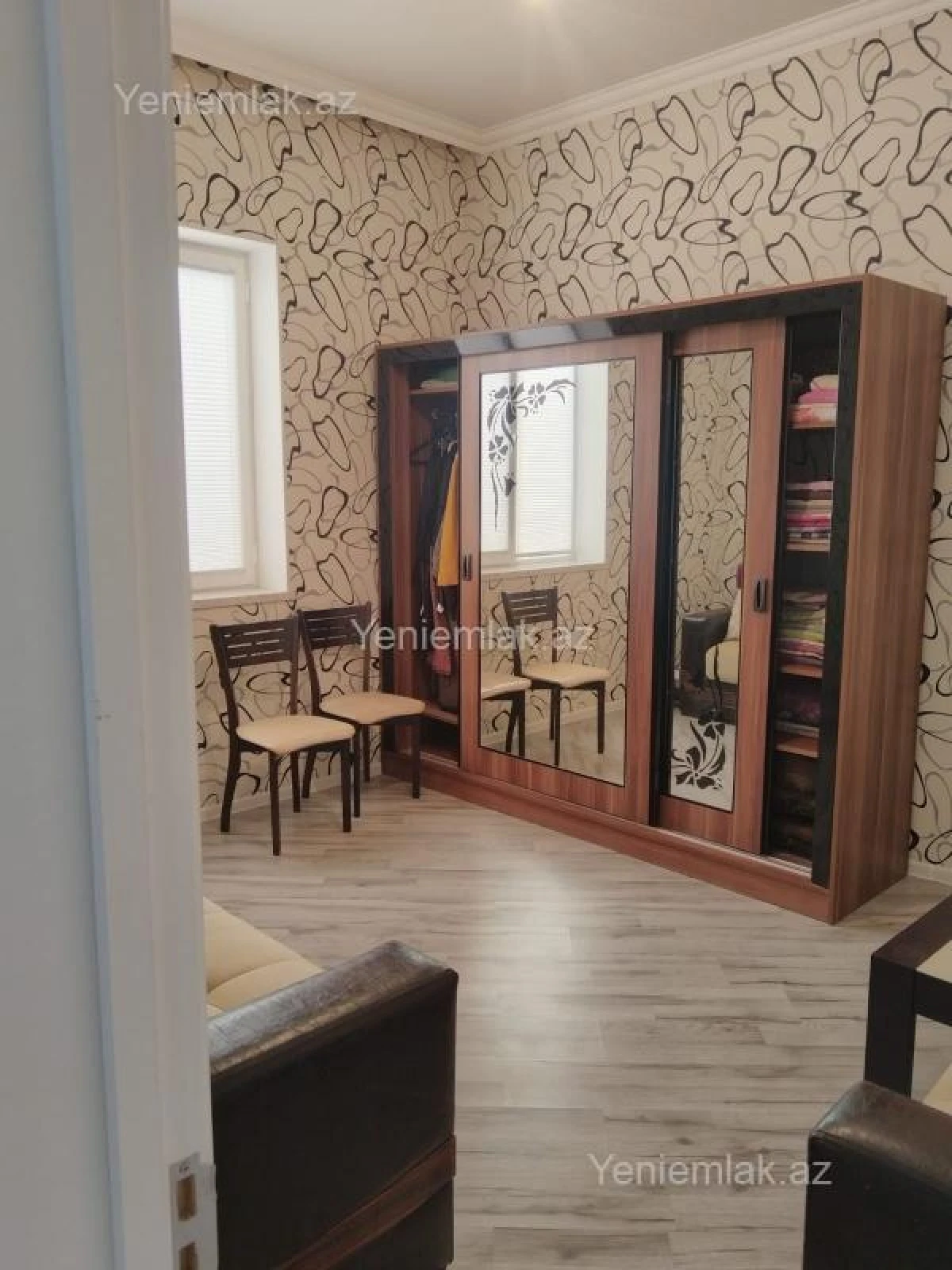Satılır 4 otaqlı həyət evi 160 m²