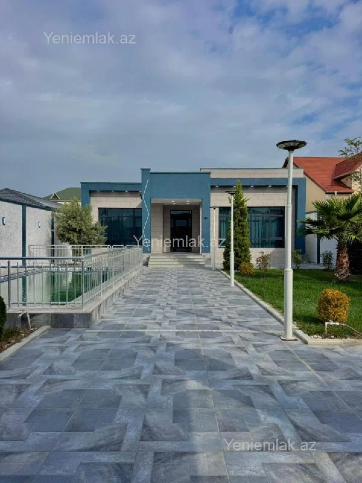 Satılır 4 otaqlı həyət evi 170 m²