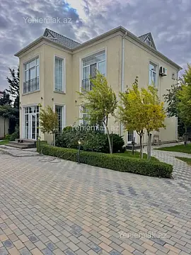 Satılır 5 otaqlı həyət evi 220 m²