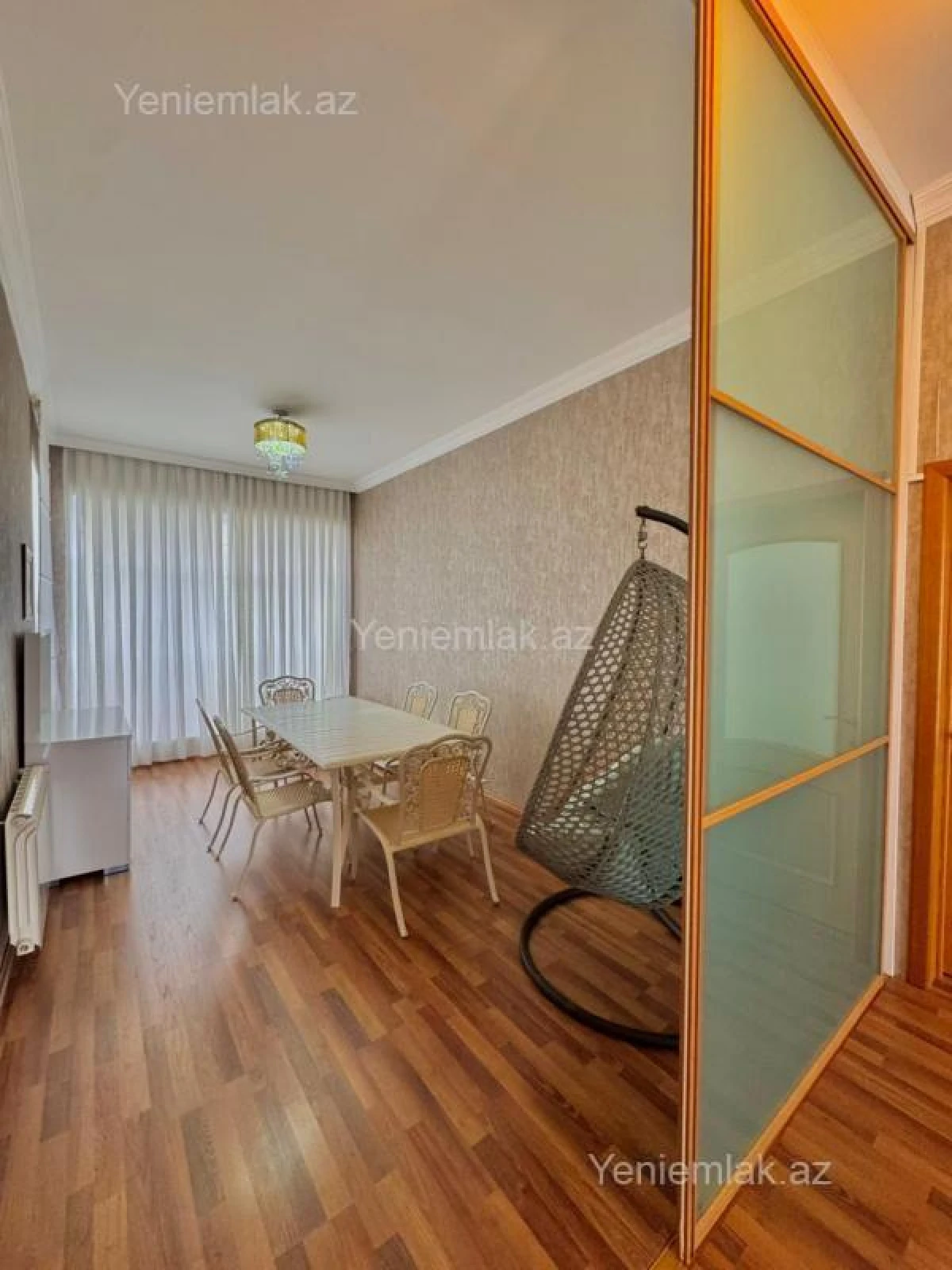 Satılır 5 otaqlı həyət evi 220 m²