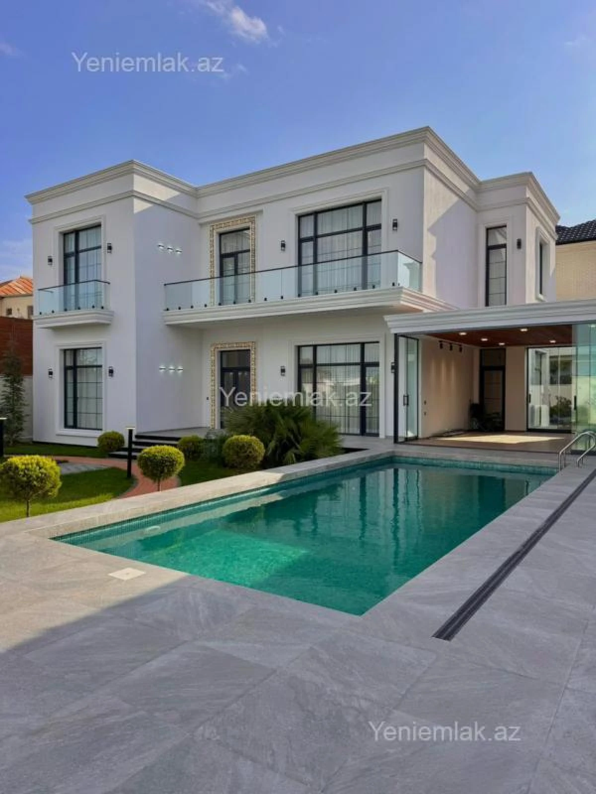 Satılır 6 otaqlı həyət evi 350 m²