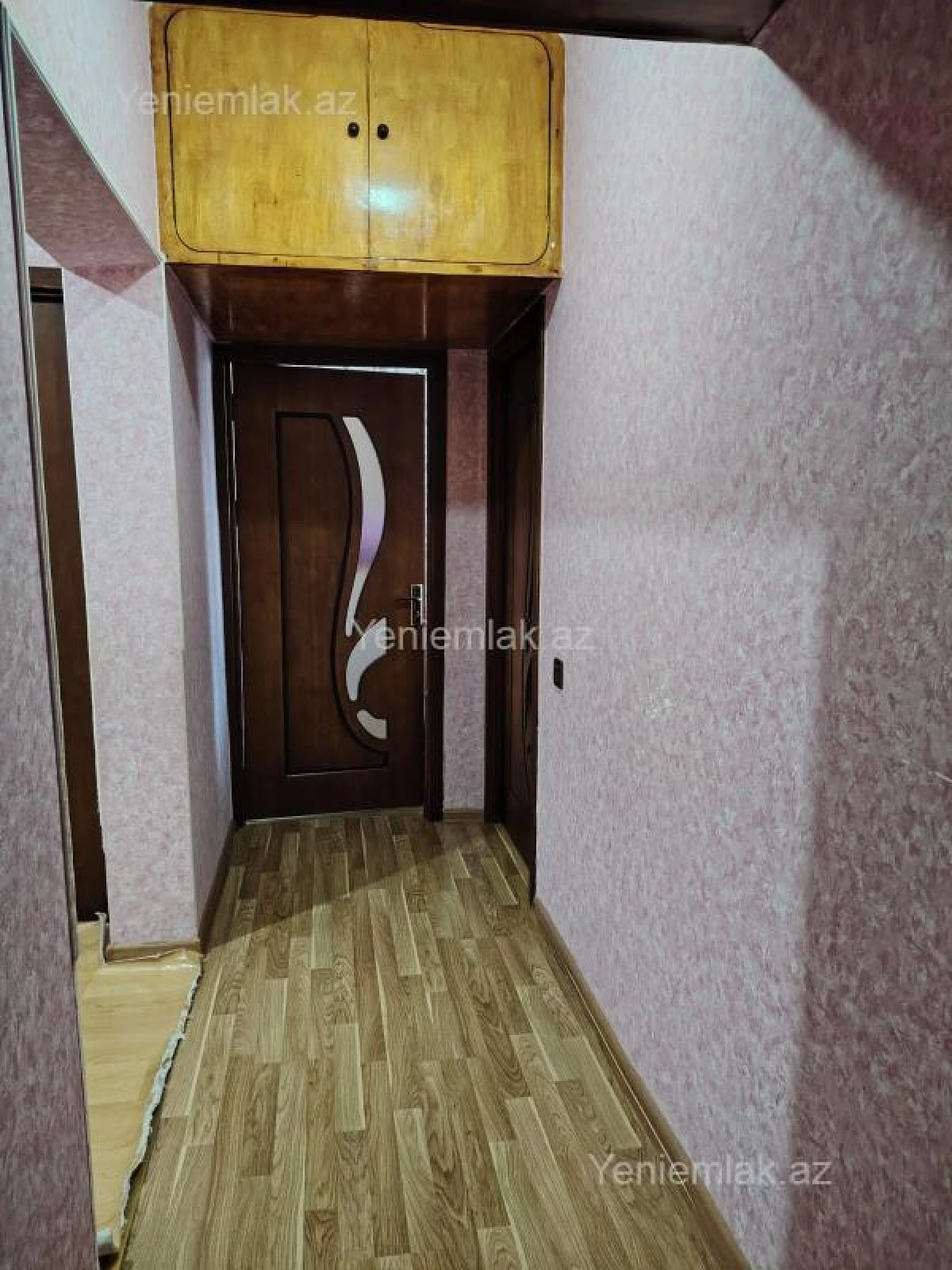 Satılır 3 otaqlı köhnə tikili 73 m²