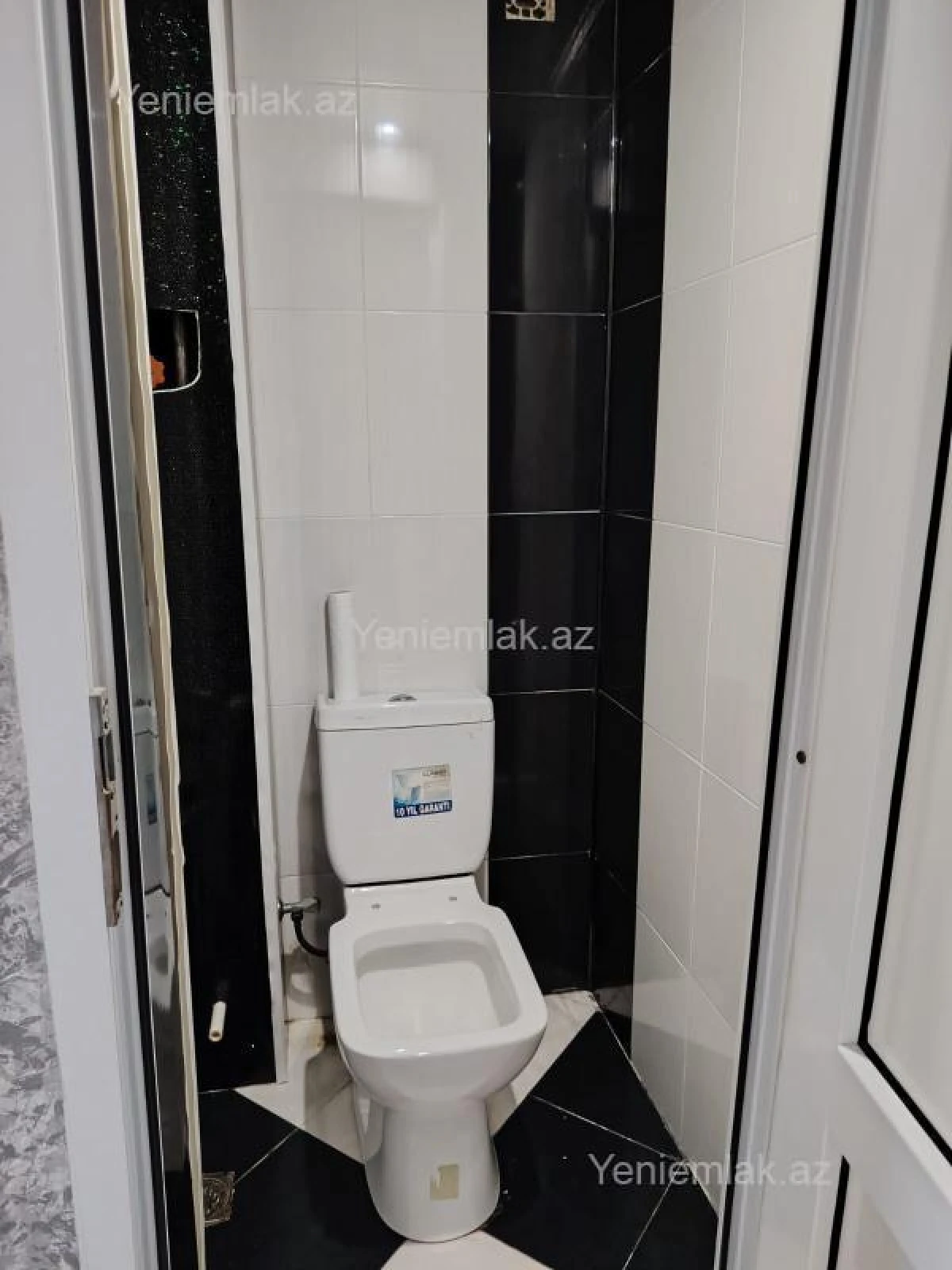 Satılır 3 otaqlı köhnə tikili 73 m²