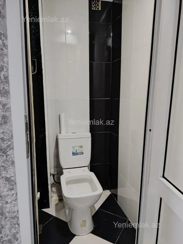 Satılır 3 otaqlı köhnə tikili 73 m²