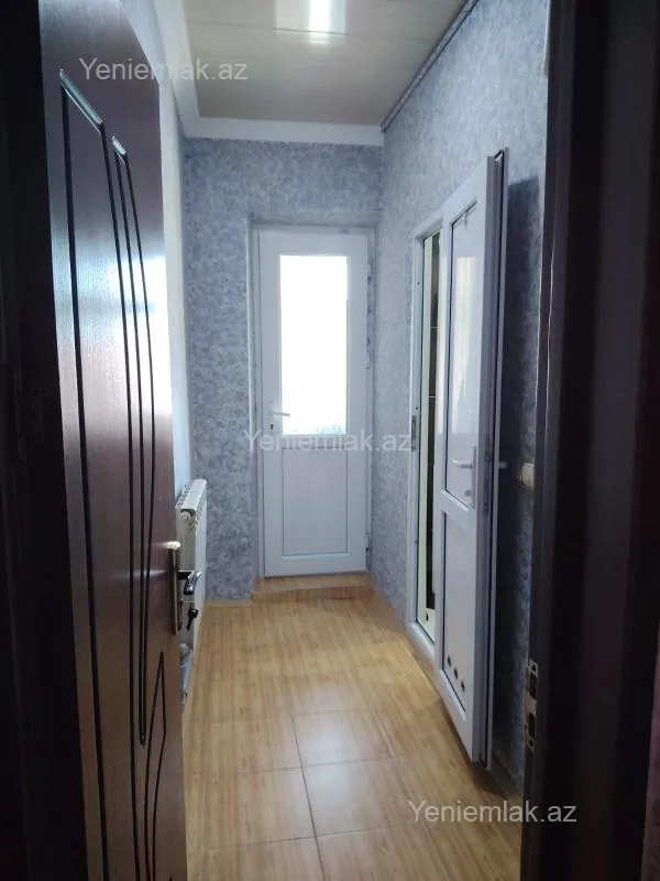 Satılır 3 otaqlı köhnə tikili 73 m²