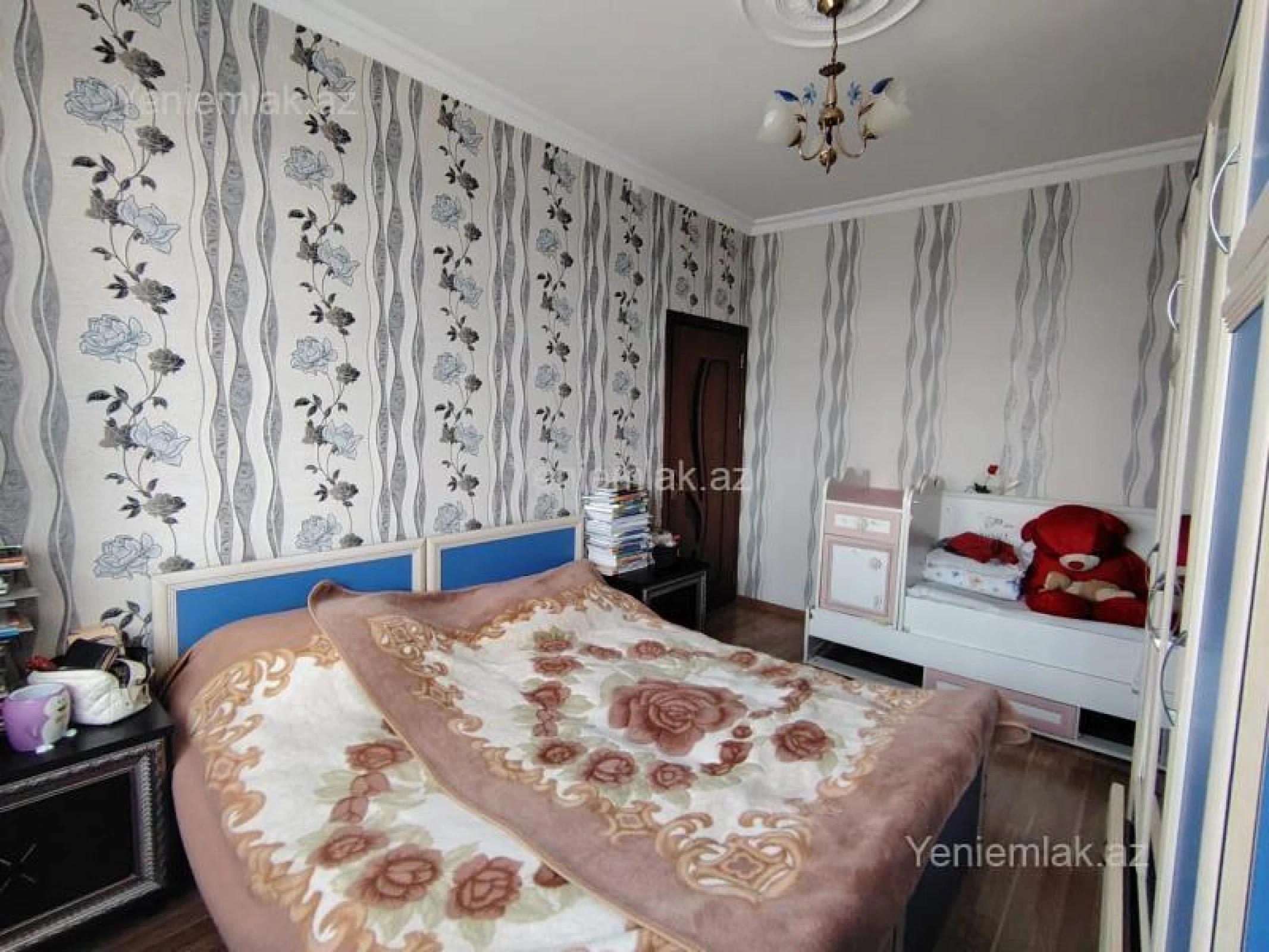 Satılır 3 otaqlı köhnə tikili 73 m²