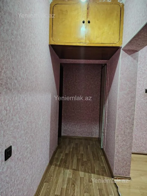 Satılır 3 otaqlı köhnə tikili 73 m²