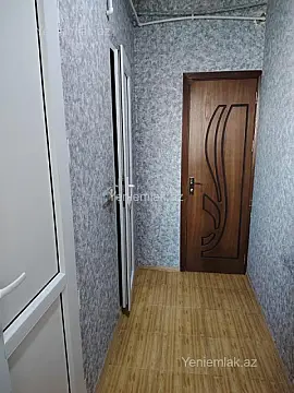 Satılır 3 otaqlı köhnə tikili 73 m²