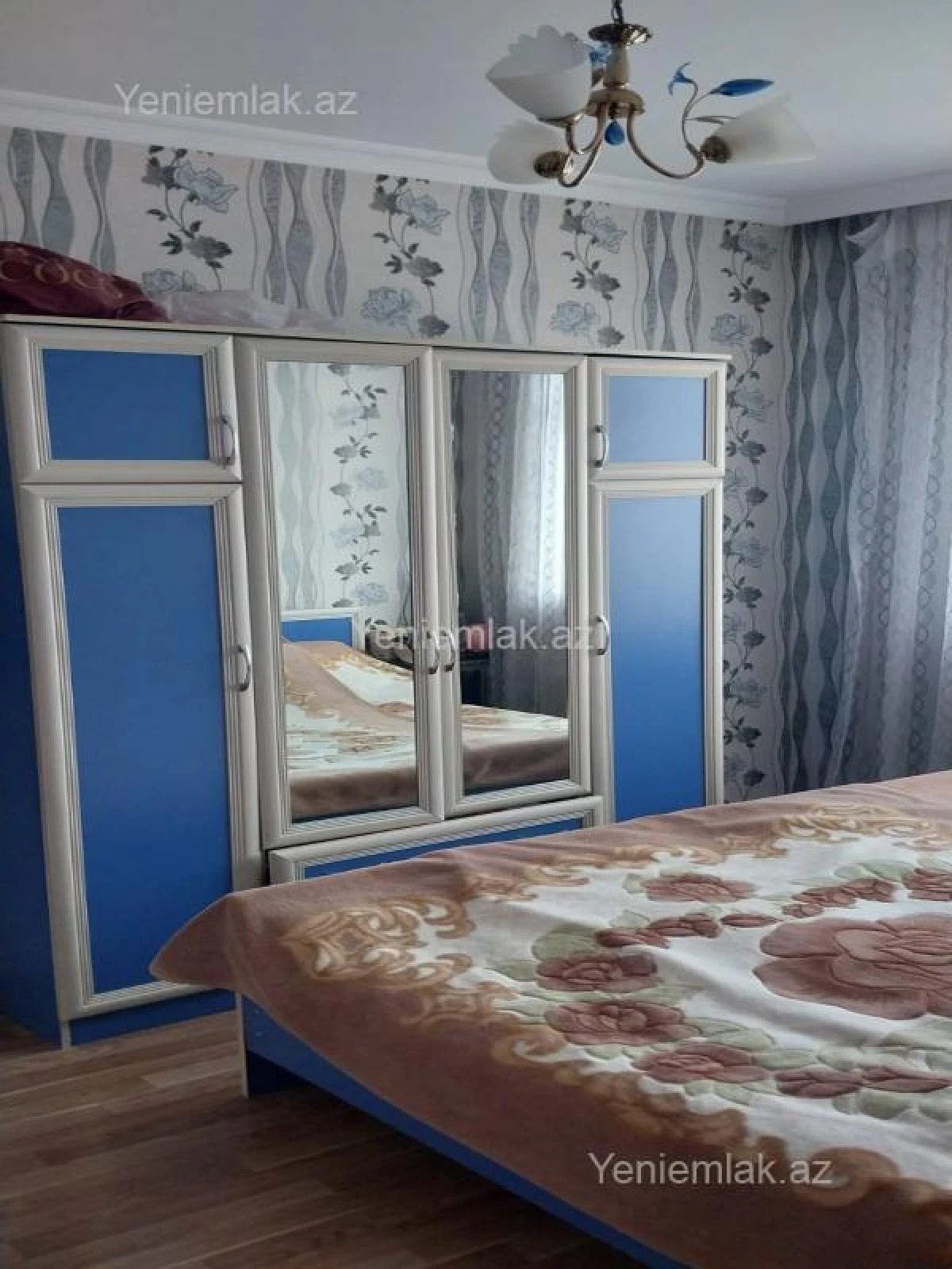Satılır 3 otaqlı köhnə tikili 73 m²