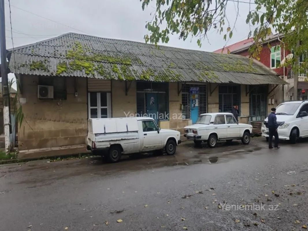 Satılır 4 otaqlı obyekt 103 m²