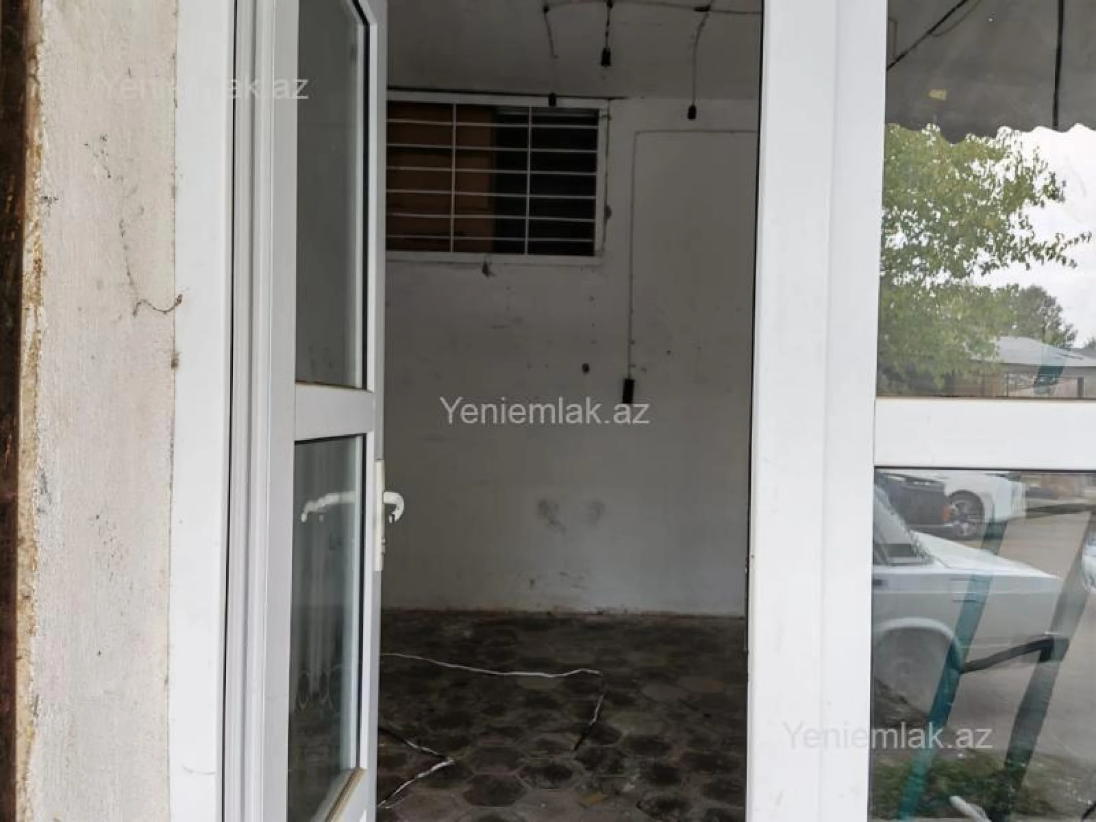 Satılır 4 otaqlı obyekt 103 m²