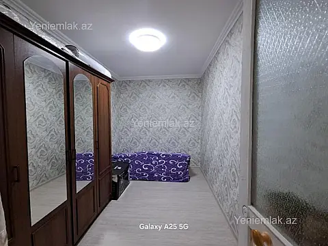 Satılır 4 otaqlı köhnə tikili 85 m²