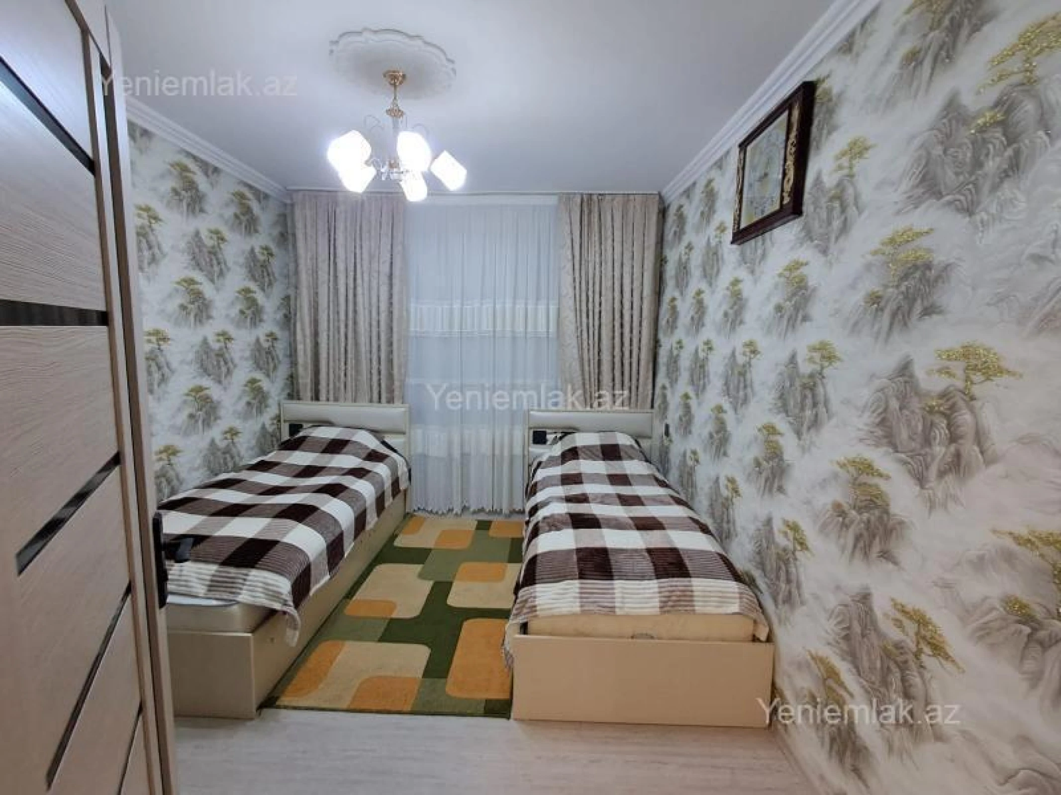 Satılır 4 otaqlı köhnə tikili 85 m²
