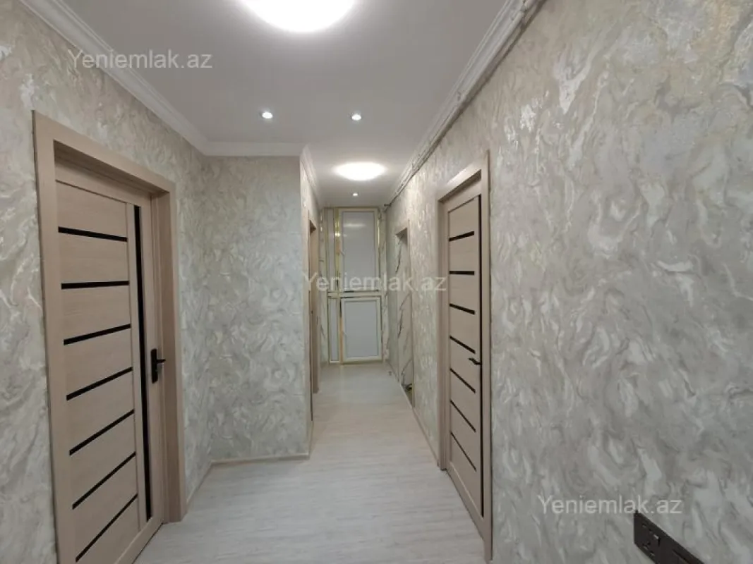 Satılır 4 otaqlı köhnə tikili 85 m²