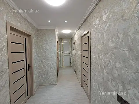 Satılır 4 otaqlı köhnə tikili 85 m²