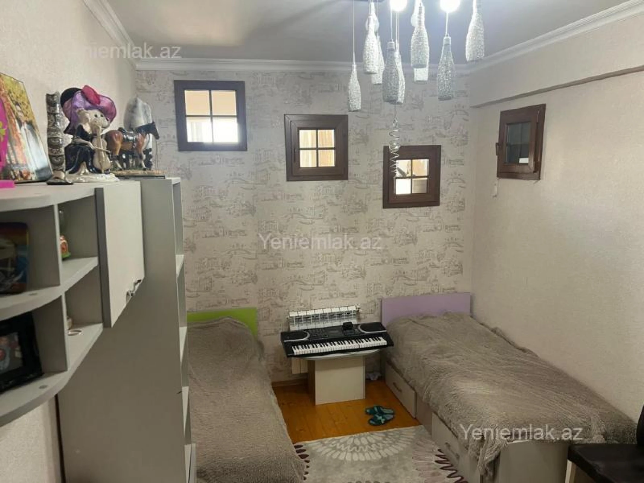 Satılır 4 otaqlı yeni tikili 140 m²