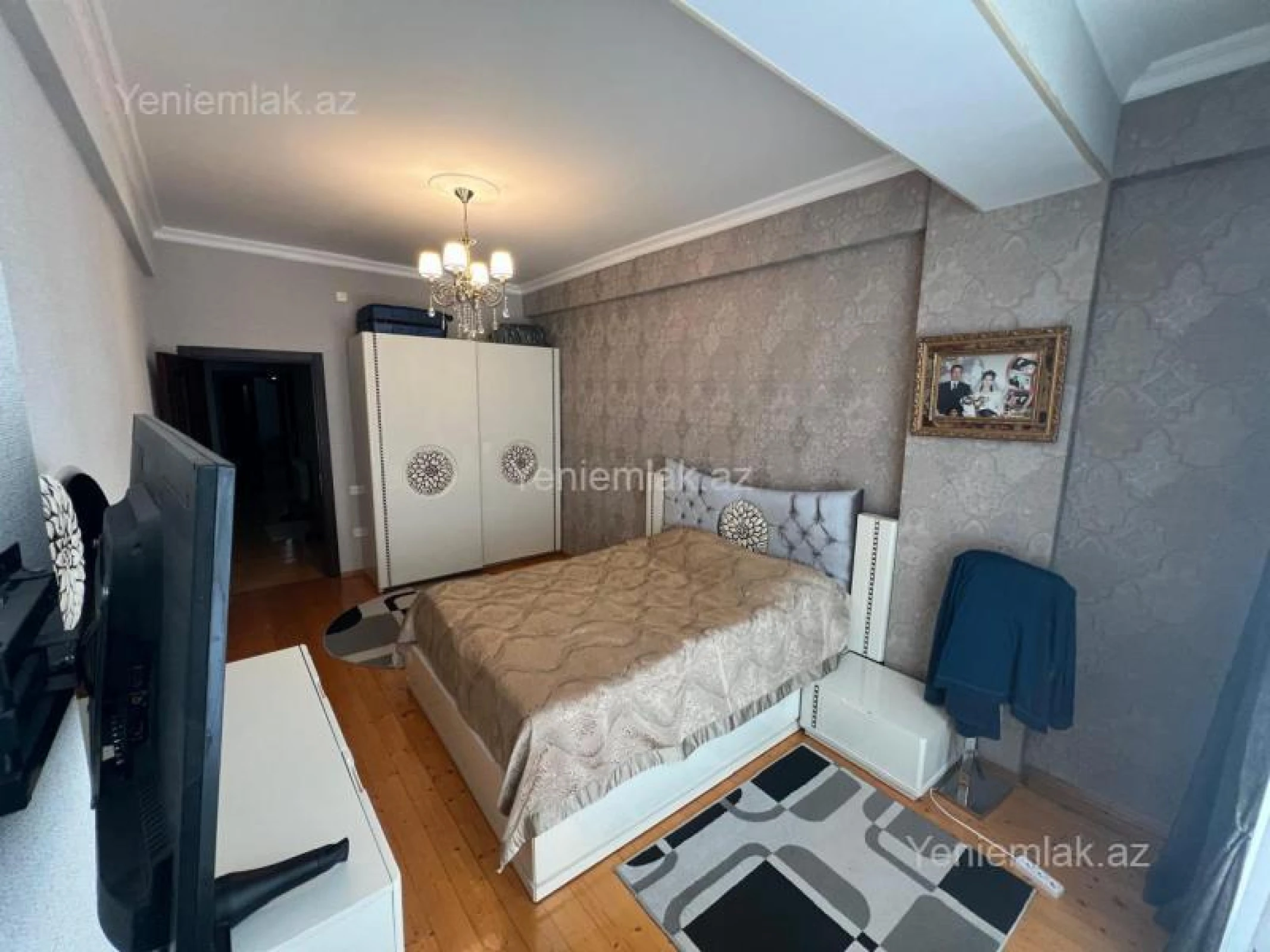 Satılır 4 otaqlı yeni tikili 140 m²